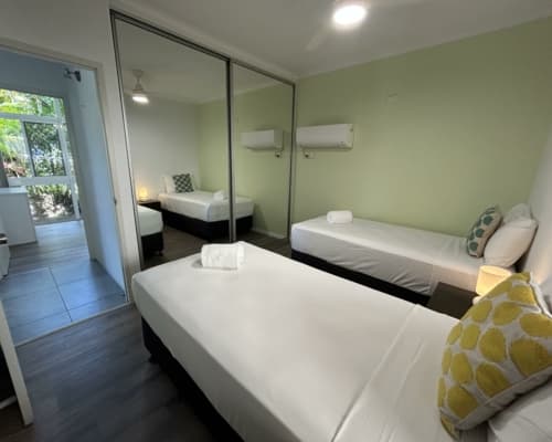 Downstairs Single Bedroom